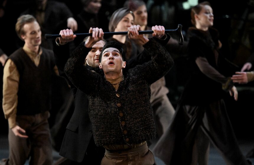 На сцене театра "Новая Опера" состоялась премьера спектакля "Щелкунчик. Несказка" 18 фото