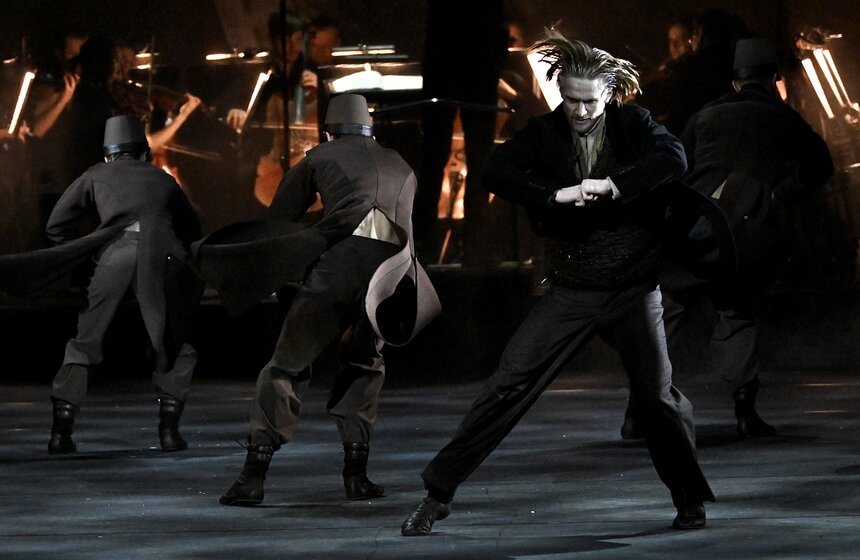 На сцене театра "Новая Опера" состоялась премьера спектакля "Щелкунчик. Несказка" 27 фото