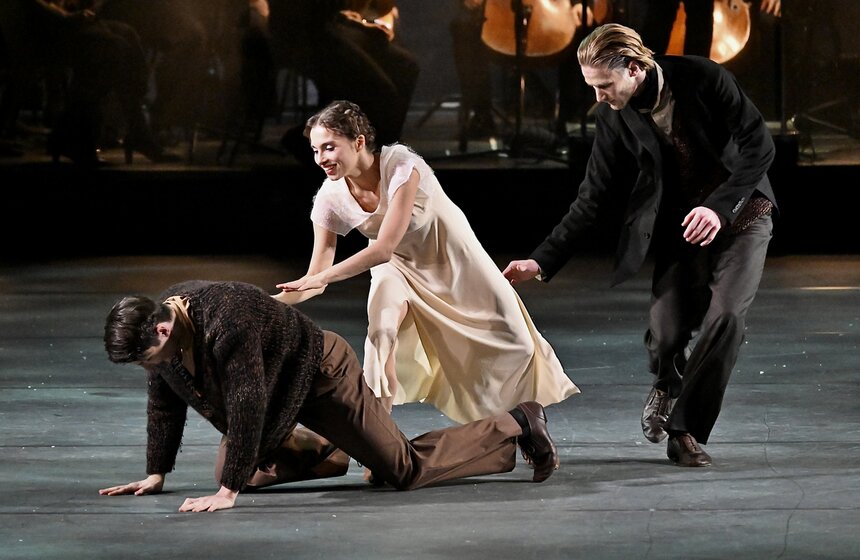 На сцене театра "Новая Опера" состоялась премьера спектакля "Щелкунчик. Несказка" 16 фото