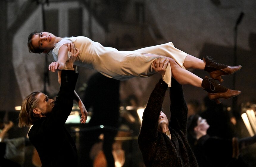 На сцене театра "Новая Опера" состоялась премьера спектакля "Щелкунчик. Несказка" 25 фото