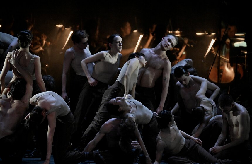 На сцене театра "Новая Опера" состоялась премьера спектакля "Щелкунчик. Несказка" 31 фото