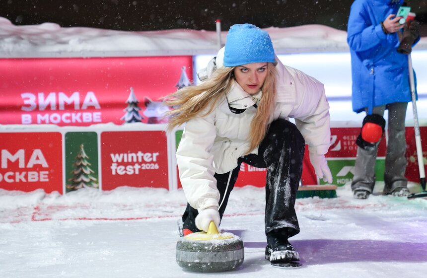 Телеканал Москва 24 принял участие в турнире в рамках "Недели керлинга" 18 фото