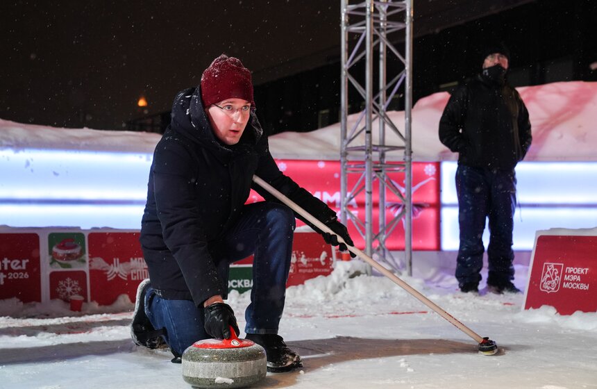 Телеканал Москва 24 принял участие в турнире в рамках "Недели керлинга" 13 фото