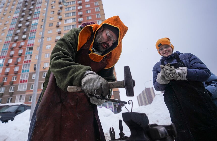 Масштабные гулянья прошли в последний день Масленицы в Москве 33 фото