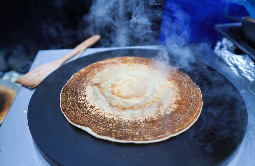 Масштабные гулянья прошли в последний день Масленицы в Москве 22 фото