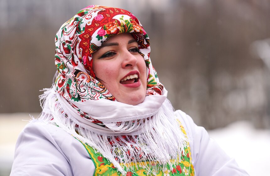 Масштабные гулянья прошли в последний день Масленицы в Москве 25 фото