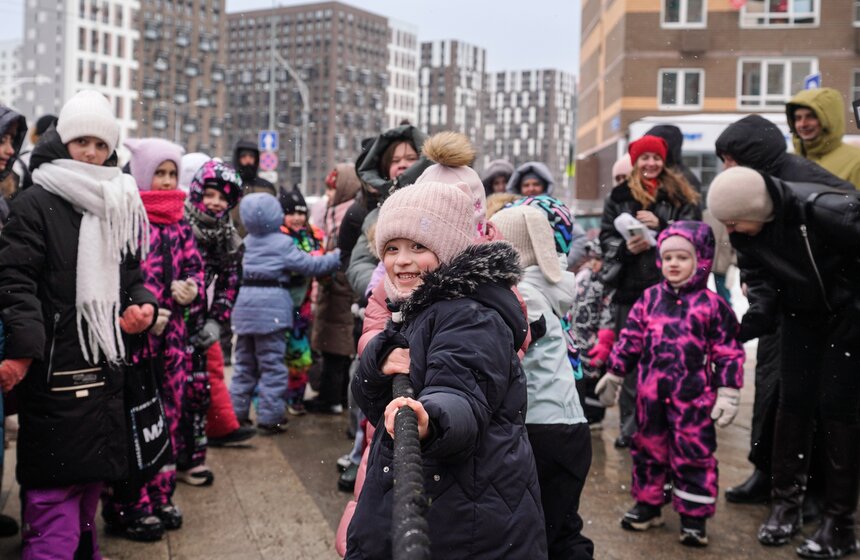Масштабные гулянья прошли в последний день Масленицы в Москве 13 фото