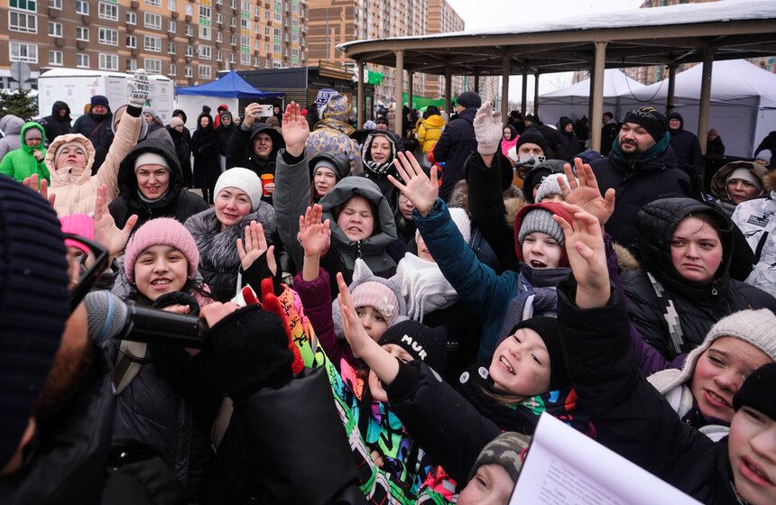 Масштабные гулянья прошли в последний день Масленицы в Москве 5 фото