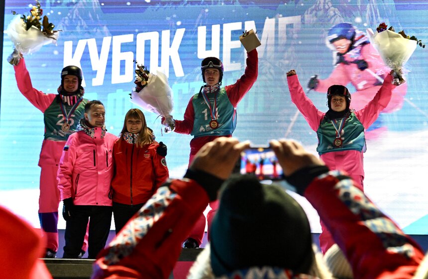 Кубок чемпионов по фристайлу состоялся на Воробьевых горах 40 фото