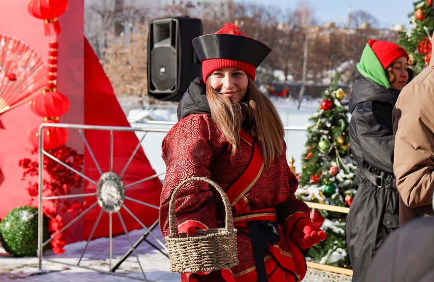 Фестиваль в честь китайского Нового года открылся в Московском зоопарке 25 фото