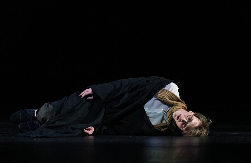 Премьера спектакля "Ромео и Джульетта" состоялась в Театре имени Вахтангова 17 фото