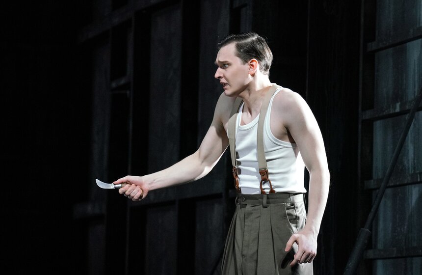 Премьера спектакля "Ромео и Джульетта" состоялась в Театре имени Вахтангова 25 фото