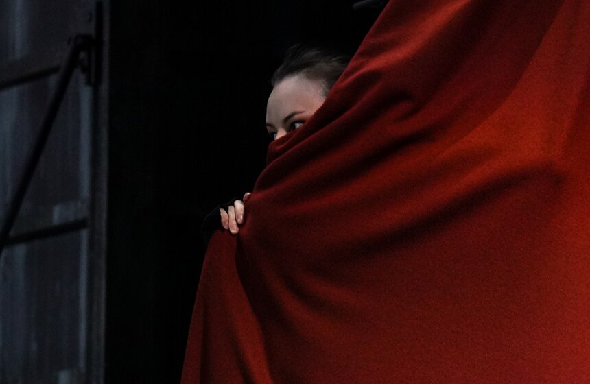 Премьера спектакля "Ромео и Джульетта" состоялась в Театре имени Вахтангова 19 фото