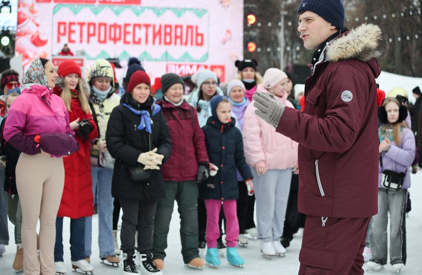 Праздник "Зимний день московского спорта" прошел в "Лужниках" 14 фото