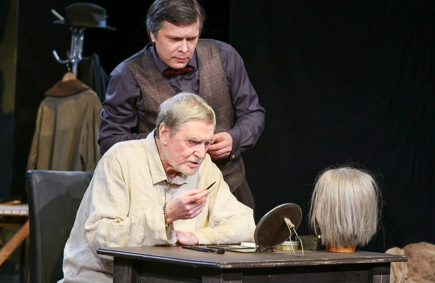 На сцене Театра имени Пушкина прошел пресс-показ спектакля "Лир во время чумы" 10 фото