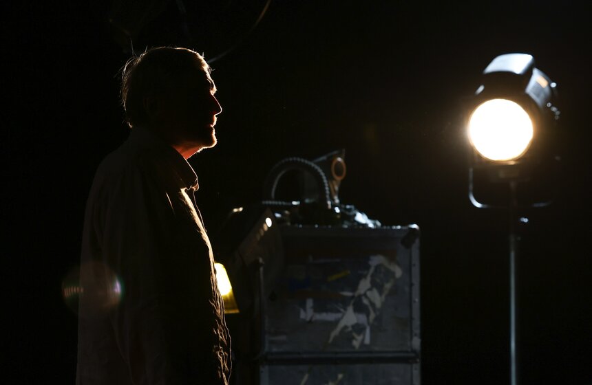 На сцене Театра имени Пушкина прошел пресс-показ спектакля "Лир во время чумы" 32 фото