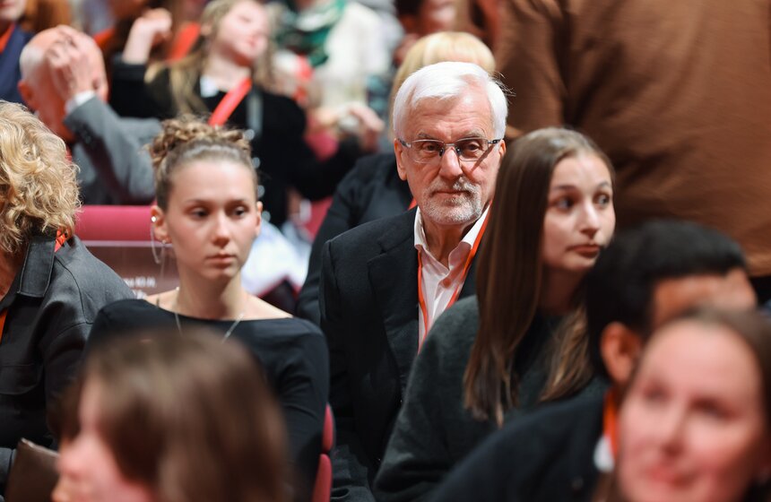 Гала-концерт "Сказ о доблести и чести" показали во Дворце Ирины Винер 21 фото