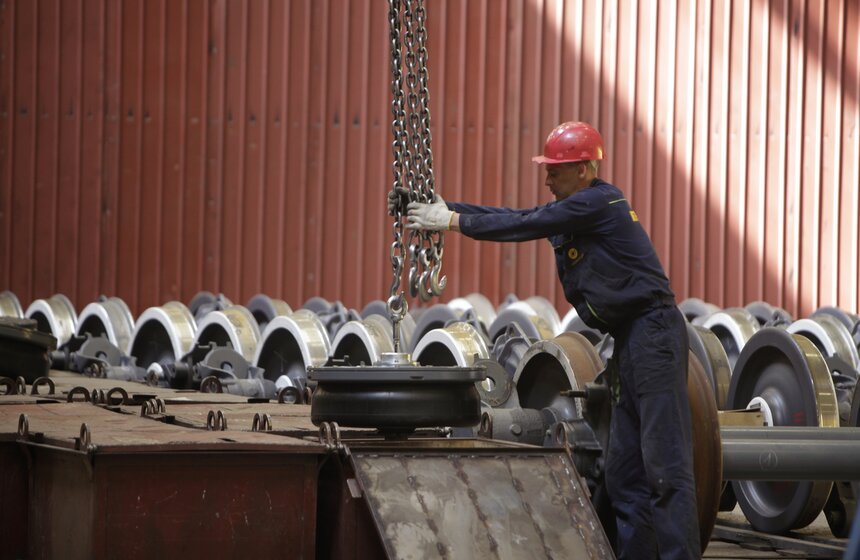 Начинаются поставки модернизированных вагонов "Ока" для метро 4 фото