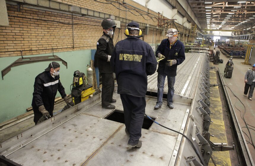 Начинаются поставки модернизированных вагонов "Ока" для метро 10 фото