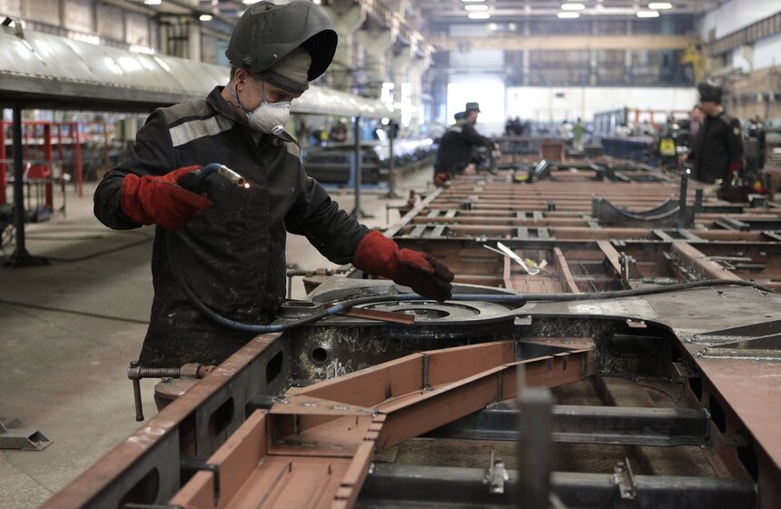 Начинаются поставки модернизированных вагонов "Ока" для метро 9 фото