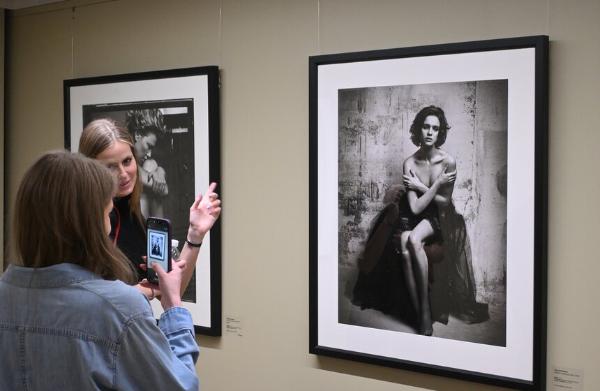 Выставка фотографа Винсента Питерса открылась в Москве 10 фото