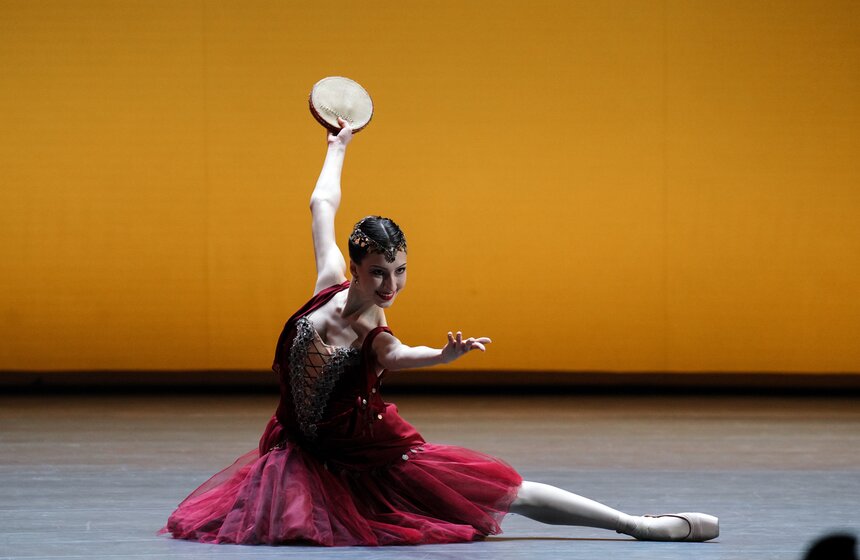 Победителей конкурса "Русский балет" наградили в Большом театре 30 фото