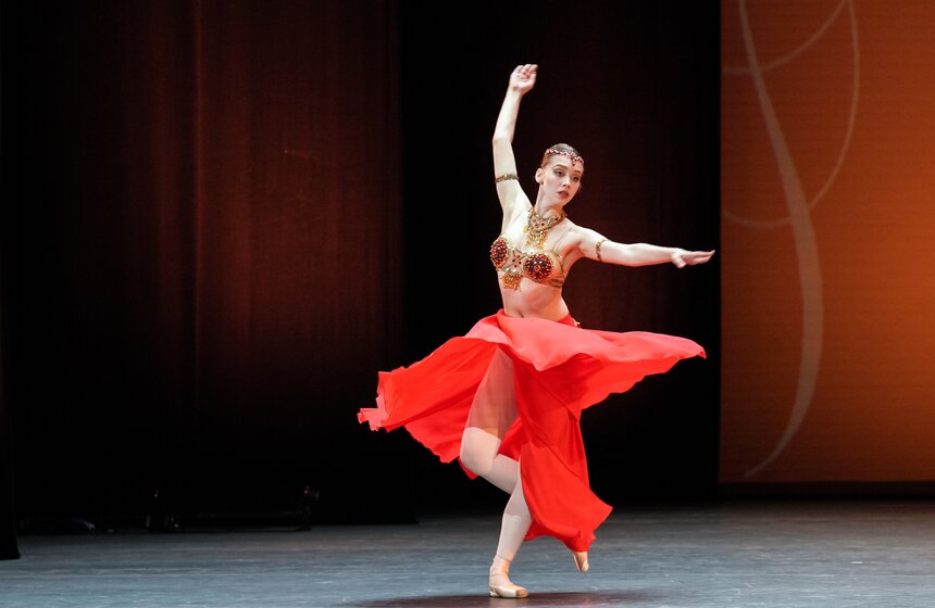 Победителей конкурса "Русский балет" наградили в Большом театре 12 фото