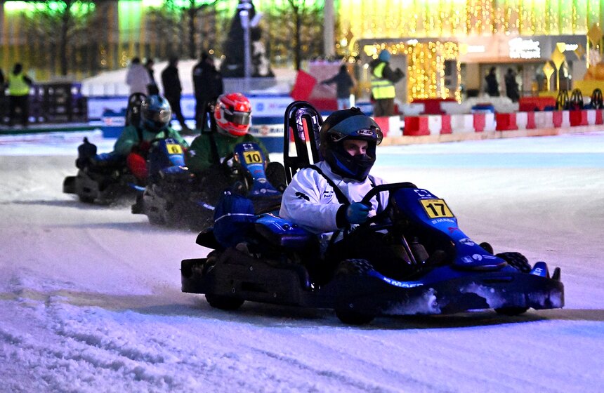 Гран-при Москвы по ледовому картингу прошел на катке ВДНХ 21 фото