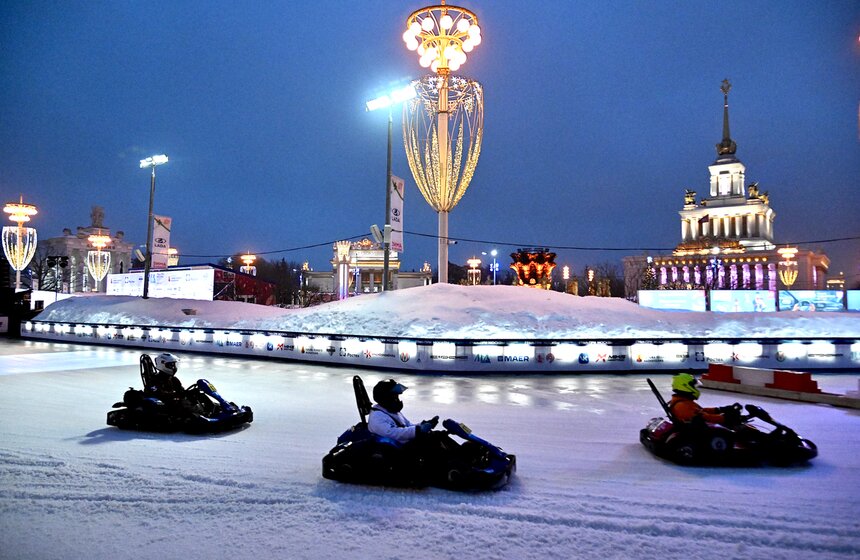 Гран-при Москвы по ледовому картингу прошел на катке ВДНХ 20 фото