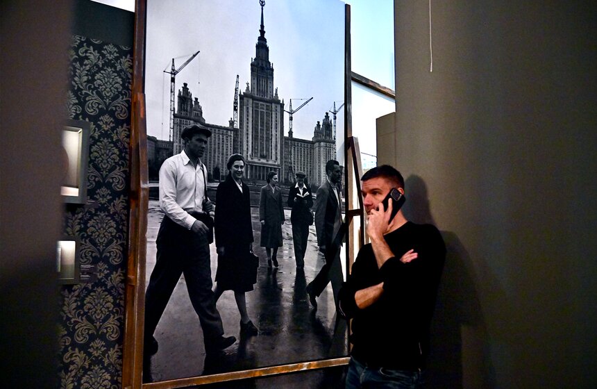 В Москве открылась выставка к 70-летию театра "Современник" 12 фото