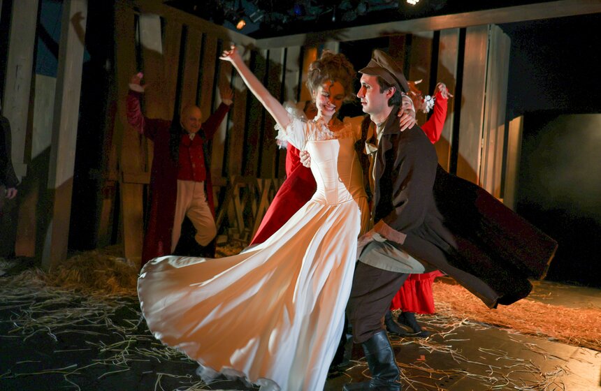 Премьера спектакля "Дубровский" прошла в Москве 17 фото