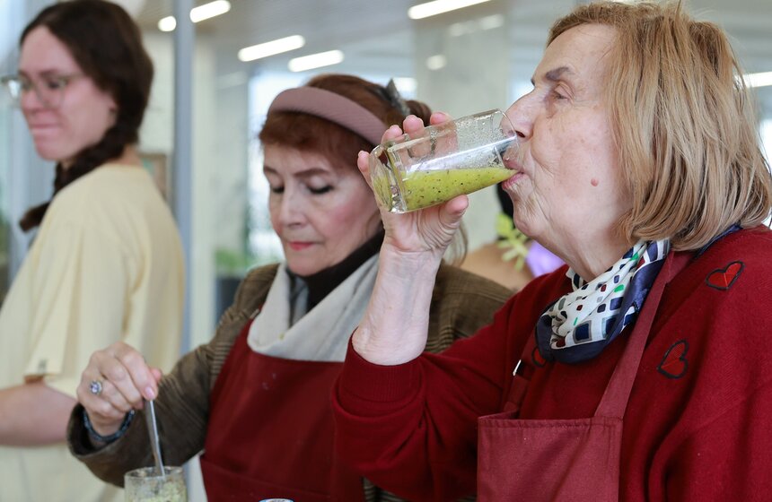 День красоты и стиля прошел в центрах "Московского долголетия" 6 фото