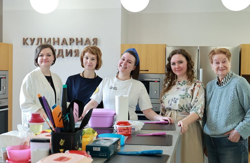 День красоты и стиля прошел в центрах "Московского долголетия" 32 фото