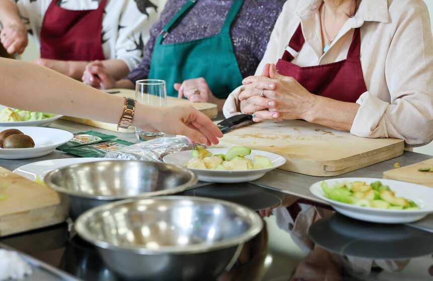День красоты и стиля прошел в центрах "Московского долголетия" 4 фото