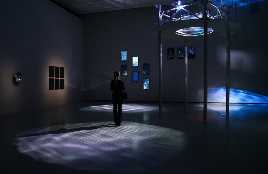 Вторая международная биеннале "Искусство будущего" открылась в Москве 13 фото