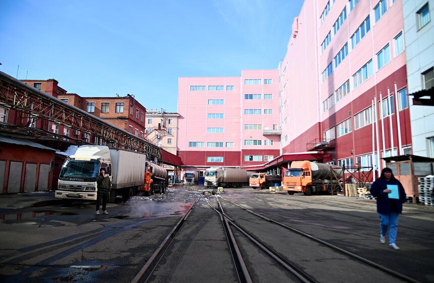 Пресс-тур к 50-летию бренда "Вдохновение" прошел на фабрике концерна "Бабаевский" 1 фото