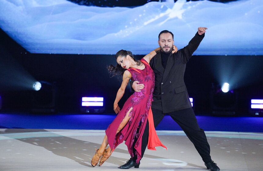 Премьера спектакля "Наваждение" состоялась во Дворце Ирины Винер 9 фото