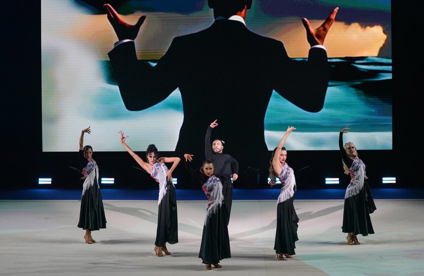 Премьера спектакля "Наваждение" состоялась во Дворце Ирины Винер 6 фото