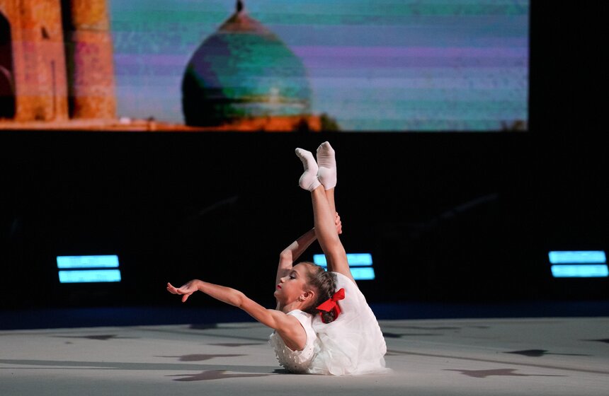 Премьера спектакля "Наваждение" состоялась во Дворце Ирины Винер 31 фото