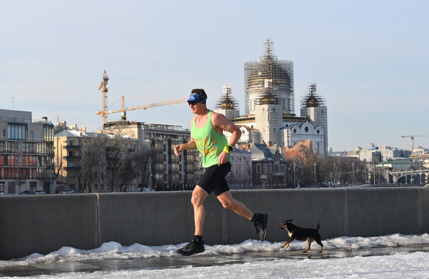 Воздух в Москве прогрелся до плюс 12 градусов 11 марта 20 фото