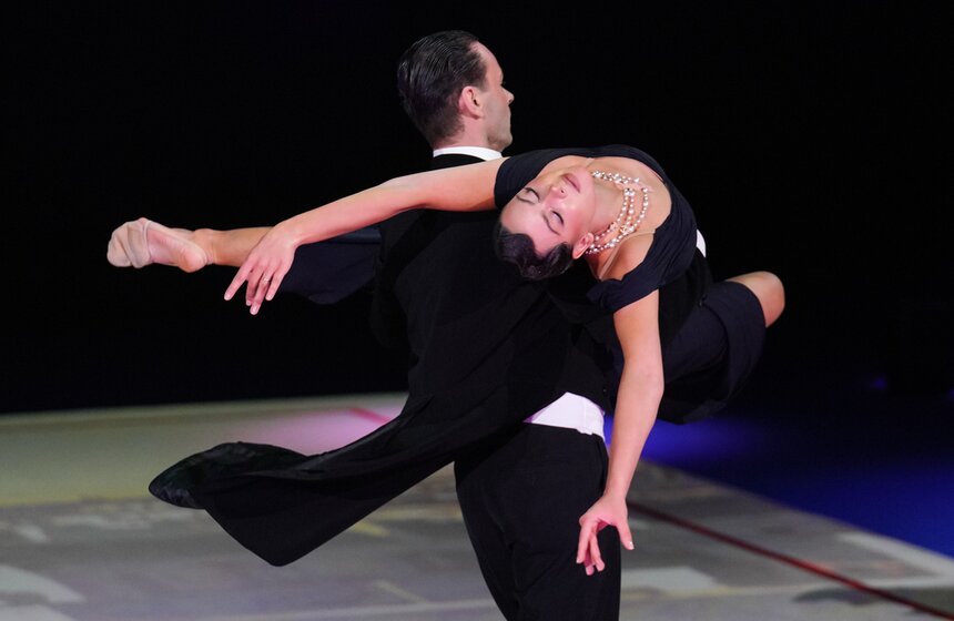 Премьера спектакля "Наваждение" состоялась во Дворце Ирины Винер 15 фото