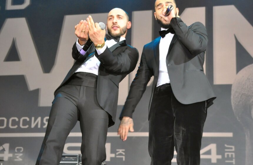 В "Лужниках" прошел бой между Бату Хасиковым и Майком Замбидисом 15 фото