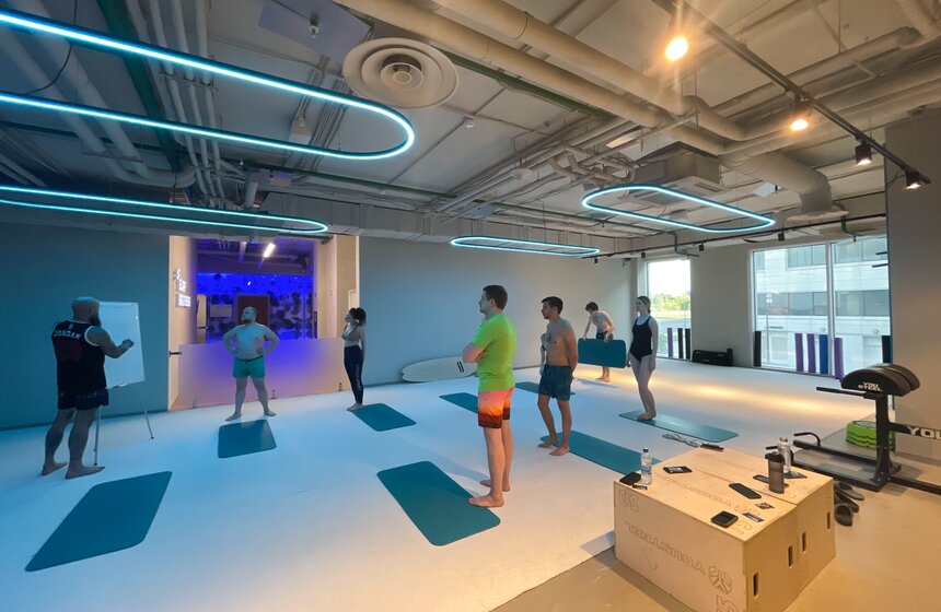 Акция "День без турникетов" прошла в серфинг-центре Surf Brothers 5 фото