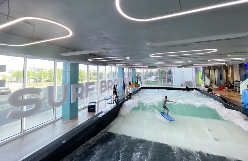 Акция "День без турникетов" прошла в серфинг-центре Surf Brothers 8 фото