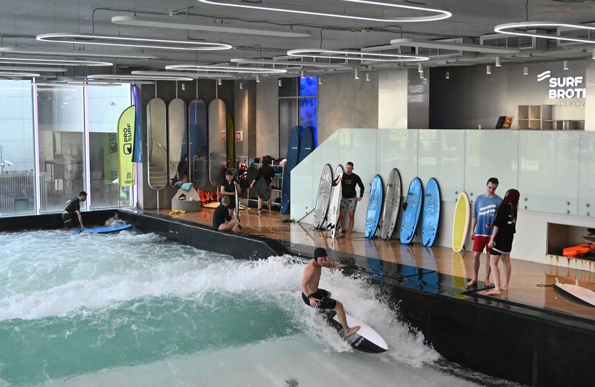 Акция "День без турникетов" прошла в серфинг-центре Surf Brothers 16 фото