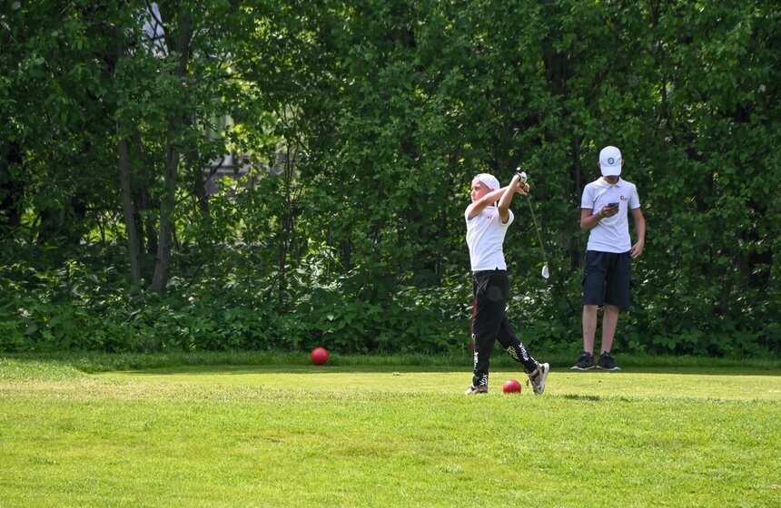 Соревнования по гольфу среди школьников завершились в Москве 7 фото