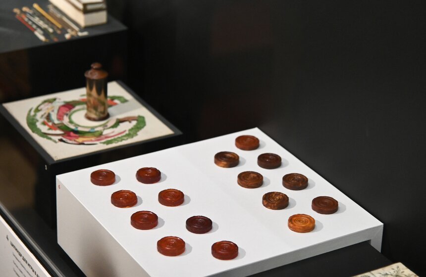 Выставка "Во что играли наши предки" открылась в Москве 31 мая 5 фото