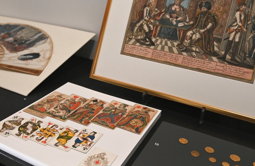 Выставка "Во что играли наши предки" открылась в Москве 31 мая 11 фото