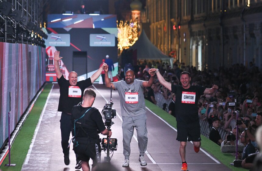 Второй "Забег по Никольской" прошел в Москве 4 июня 25 фото