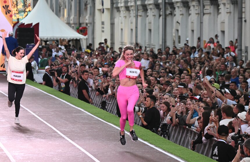 Второй "Забег по Никольской" прошел в Москве 4 июня 10 фото